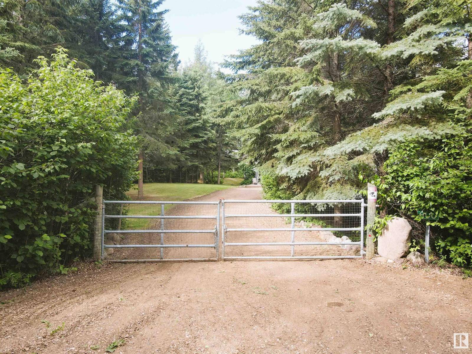 Rural Smoky Lake County, AB T0A3C0,400 12272 Twp Rd 602