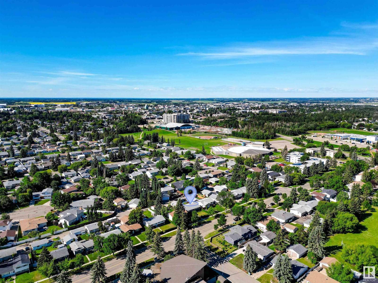 Spruce Grove, AB T7X1G8,110 BROOKWOOD DR
