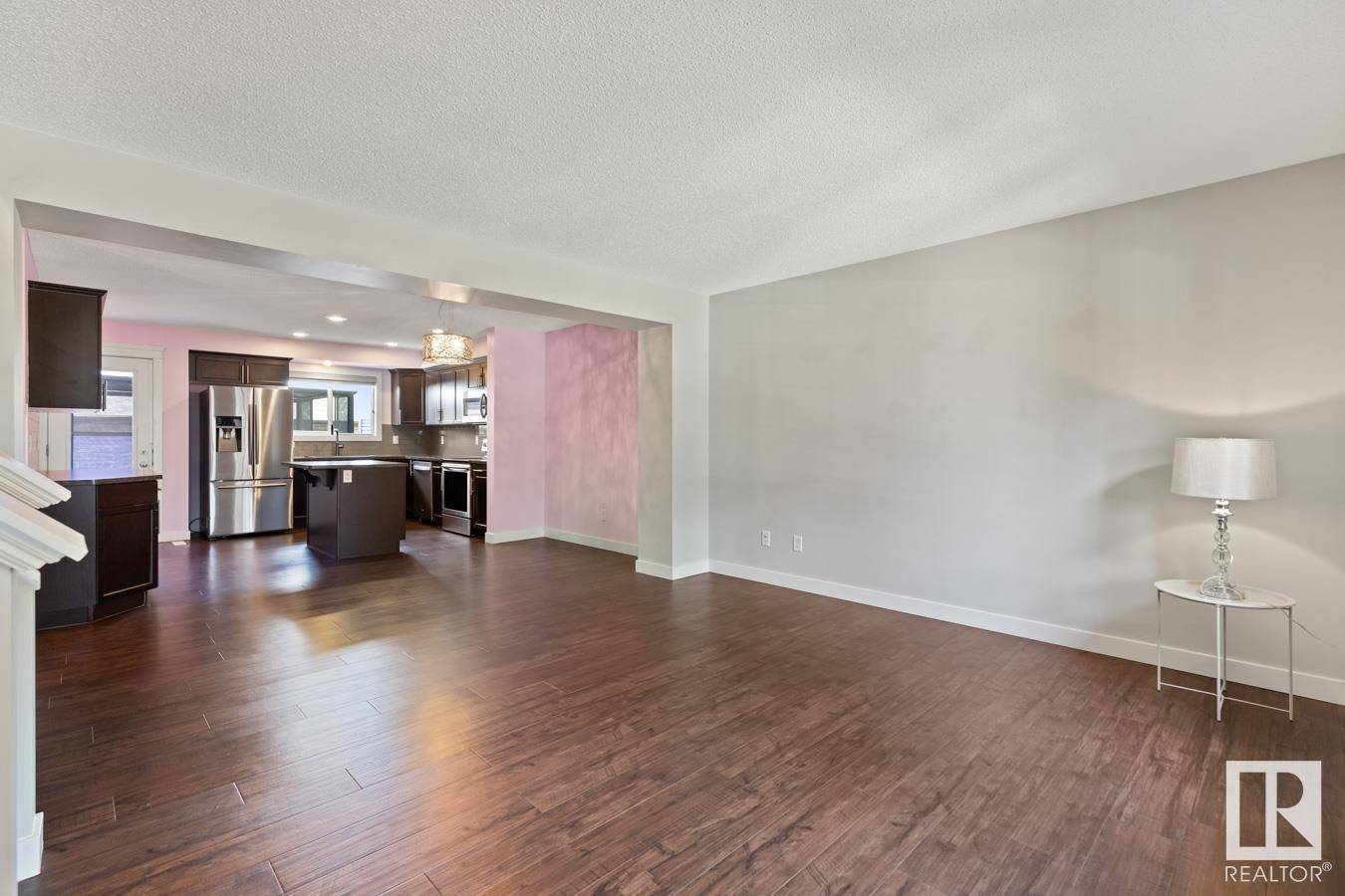 Spruce Grove, AB T7X0W4,61 TONEWOOD BV