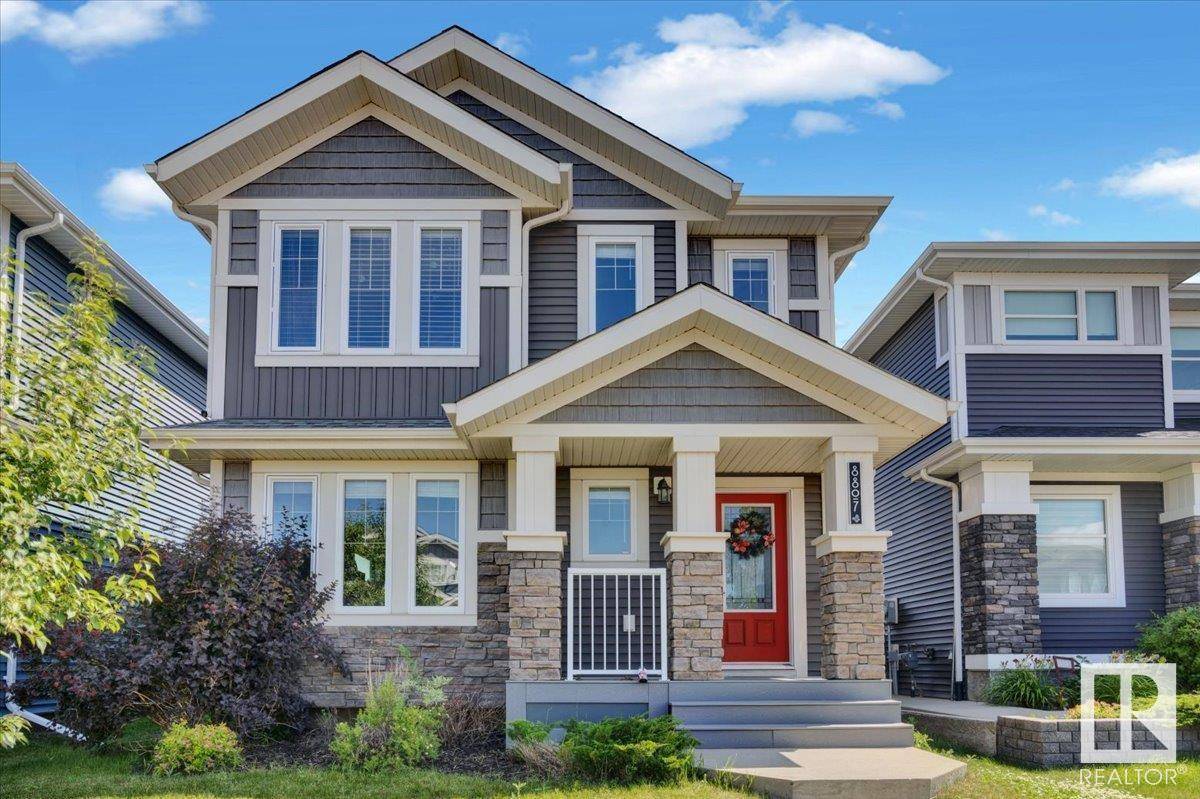 Edmonton, AB T5T7H2,8807 223 ST NW