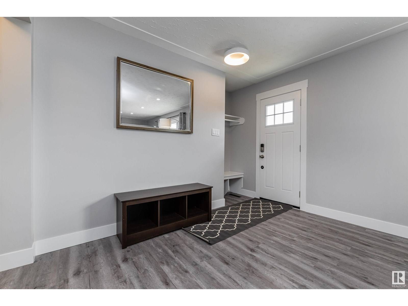 Edmonton, AB T5E4W2,13456 107 ST NW