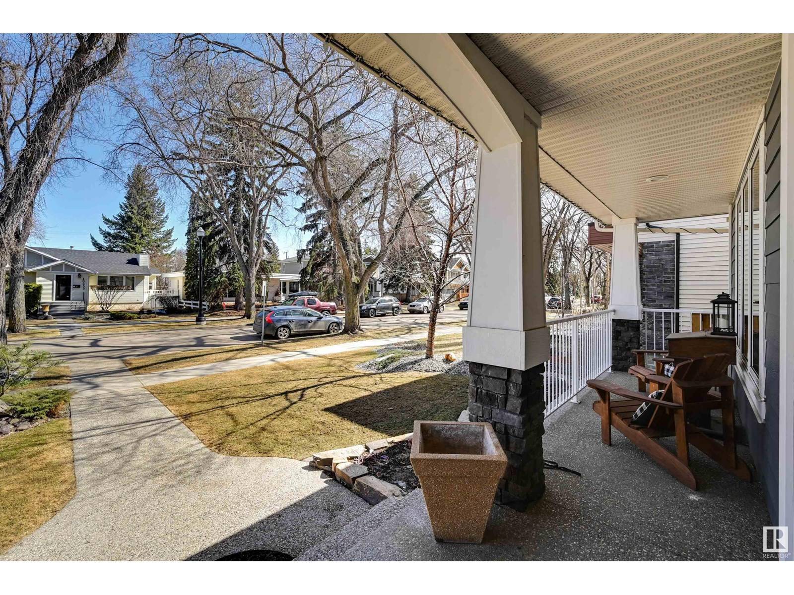 Edmonton, AB T5N2C7,10534 135 ST NW