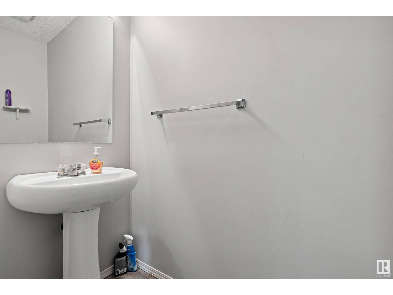 Edmonton, AB T5H4M7,#42 10909 106 ST NW