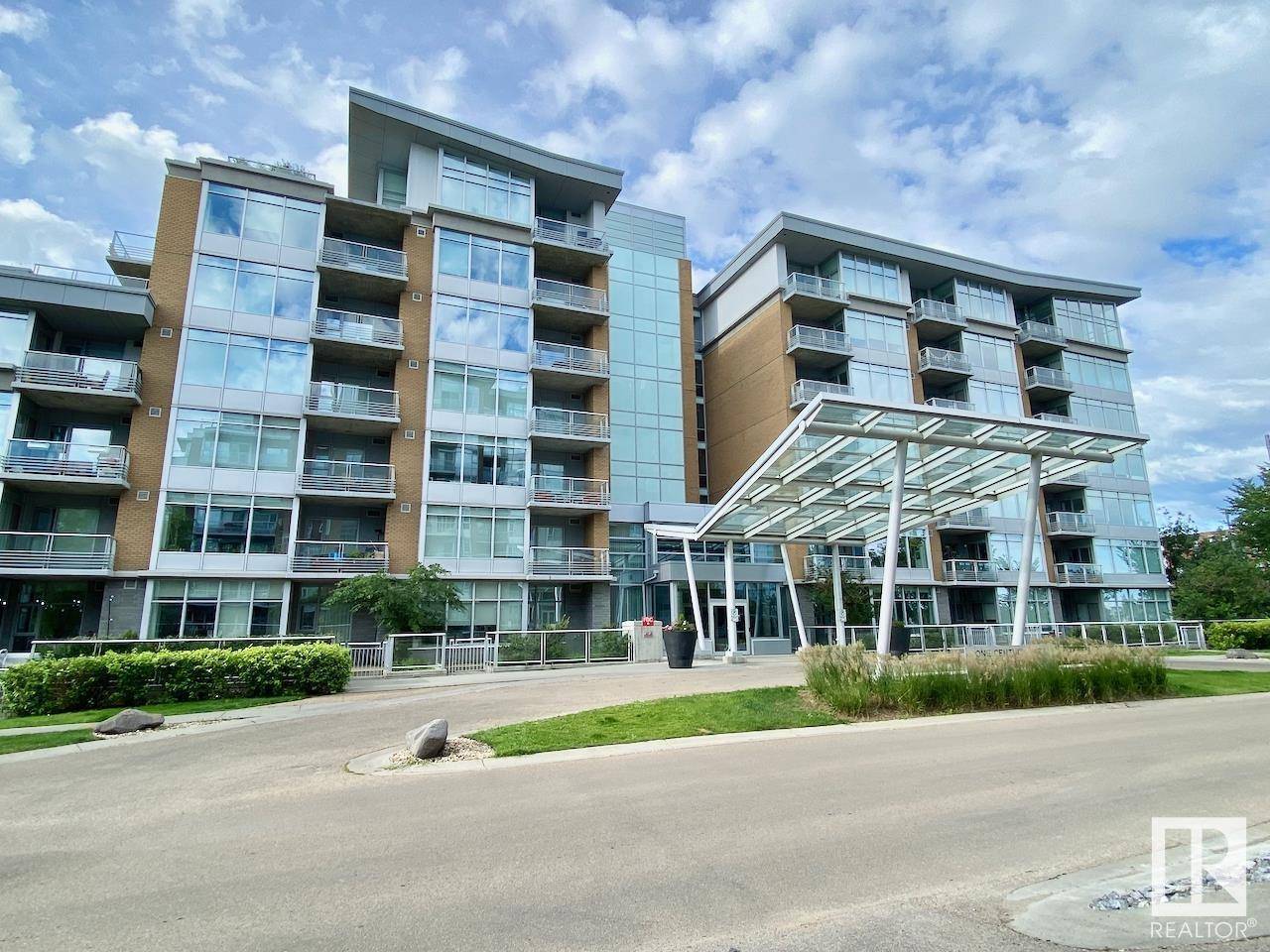 Edmonton, AB T6J2X1,#706 2510 109 ST NW