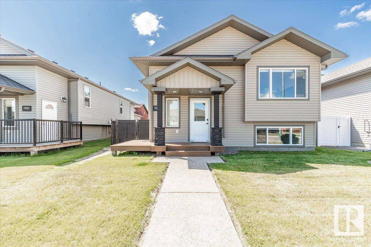 Camrose, AB T4V5E1,7403 44 AV