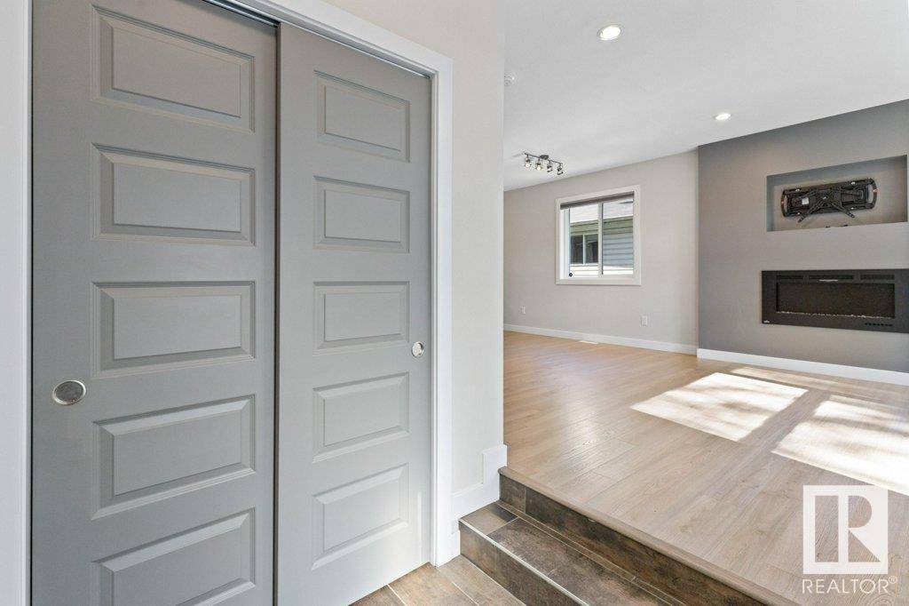Edmonton, AB T5B3W1,12046 89 ST NW