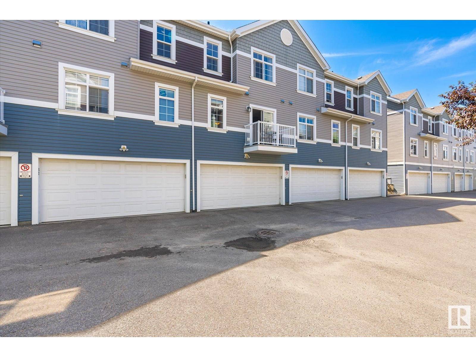 Edmonton, AB T6X1W7,#53 9151 SHAW WY SW