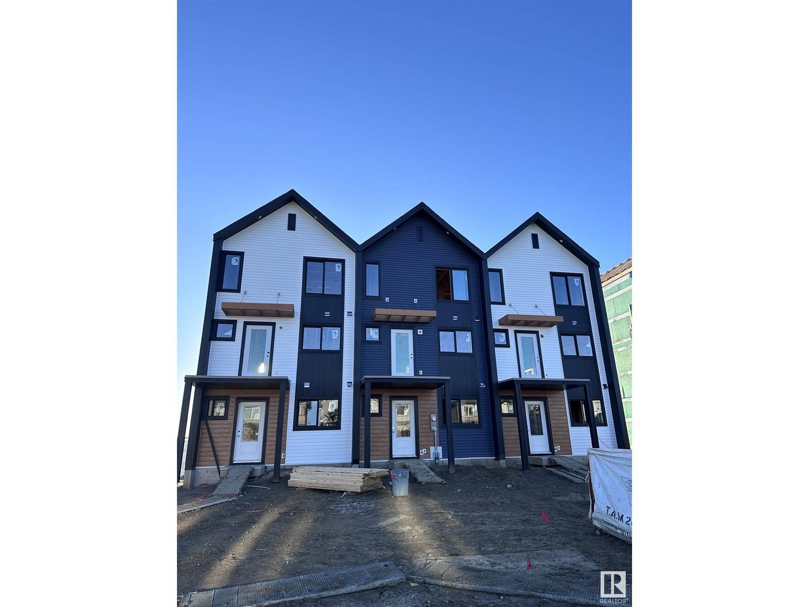 Fort Saskatchewan, AB T8L1R8,92 Elliot WD