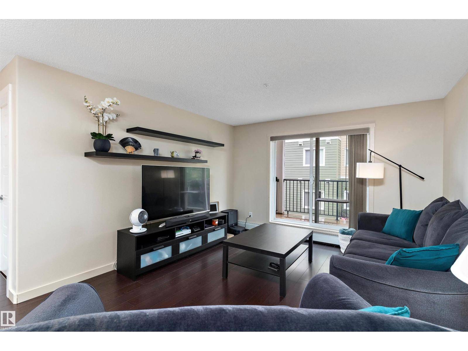 Edmonton, AB T5Z0K8,#238 6076 SCHONSEE WY NW