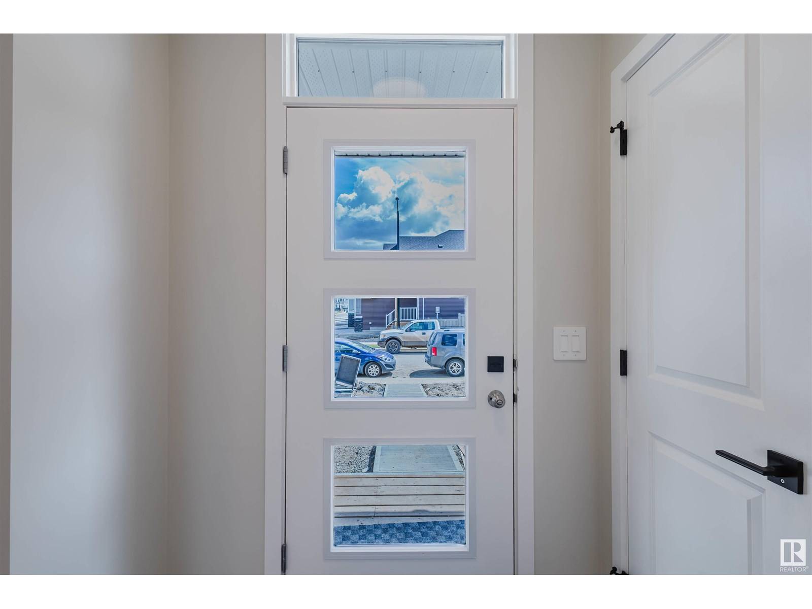 Edmonton, AB T6W4V8,1337 Keswick DR SW