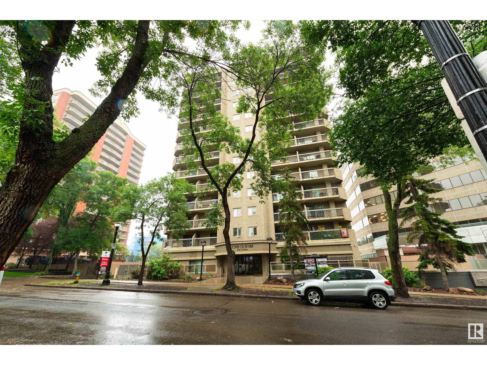 Edmonton, AB T5K2M1,#607 9715 110 ST NW