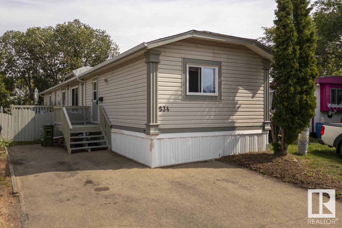 Edmonton, AB T5Y4M2,534 Evergreen PA NW NW