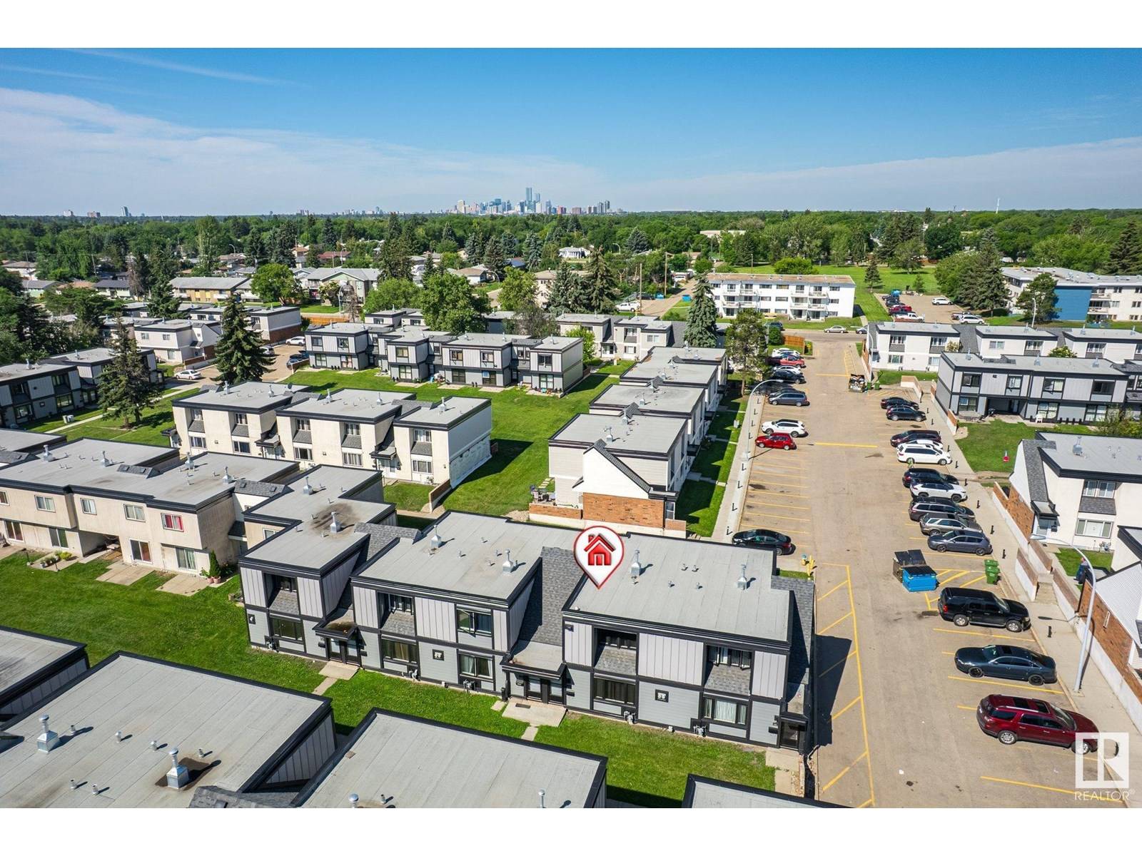 Edmonton, AB T5W5J8,#162 3308 113 AV NW
