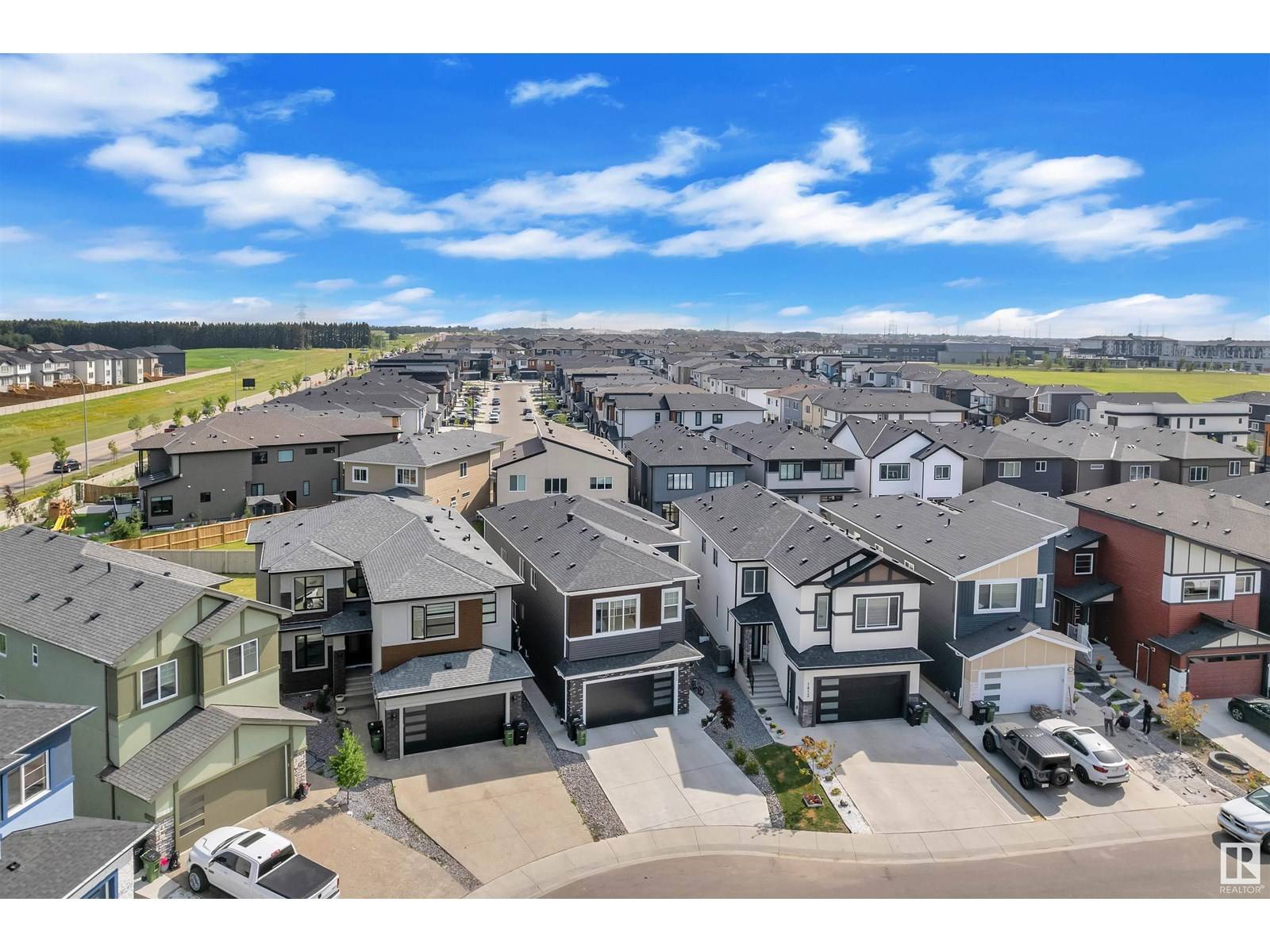 Edmonton, AB T6T2M9,1809 18A Avenue NW