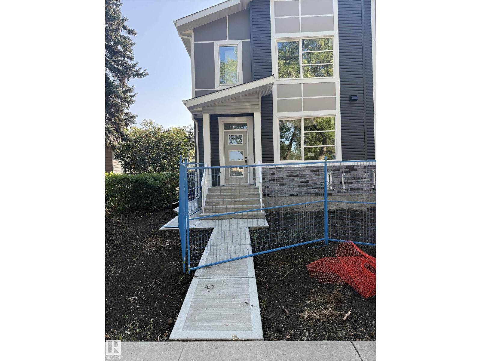 Edmonton, AB T5L0G9,11927 123 ST NW