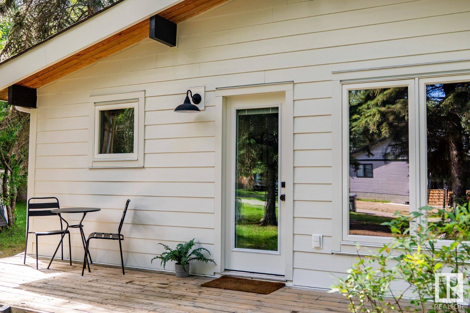 Rural Wetaskiwin County, AB T0C2V0,203 2nd ST