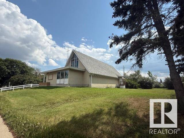 Edmonton, AB T5P0Z3,15911 107A AV NW