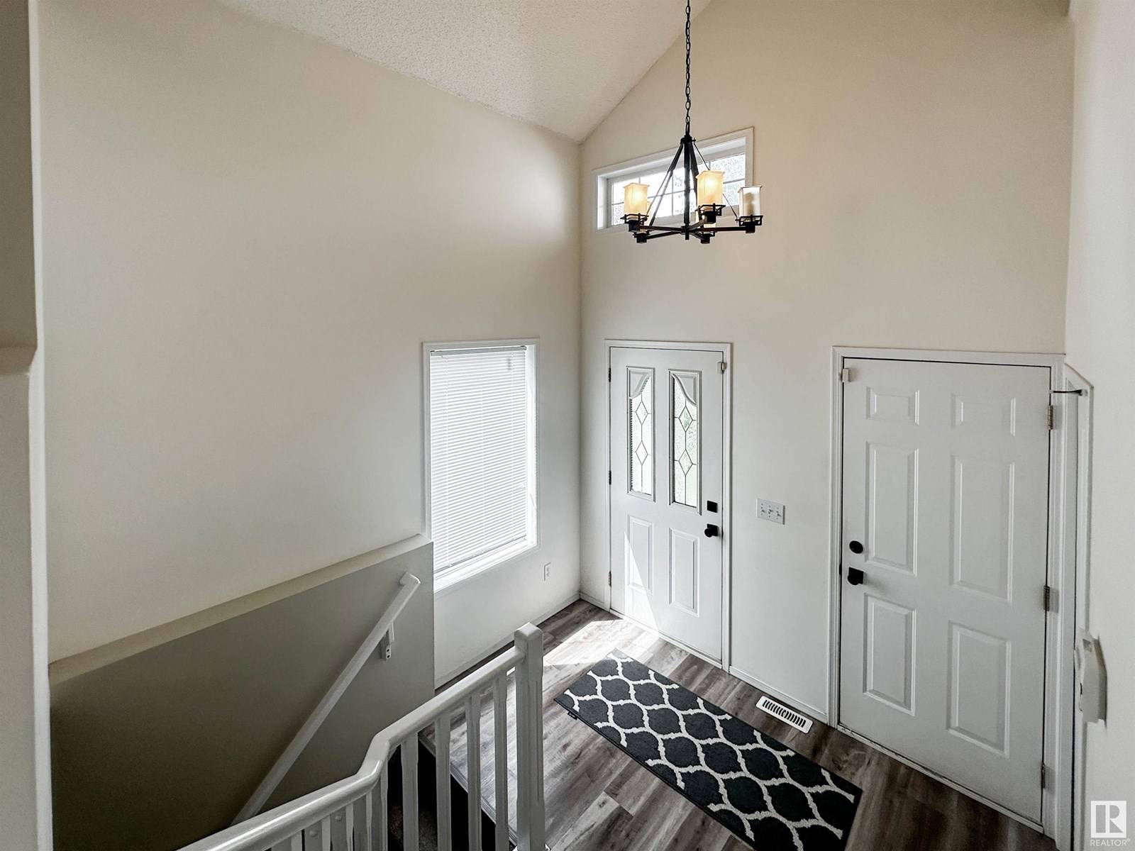 St. Albert, AB T8N7B8,68 NEWMARKET WY