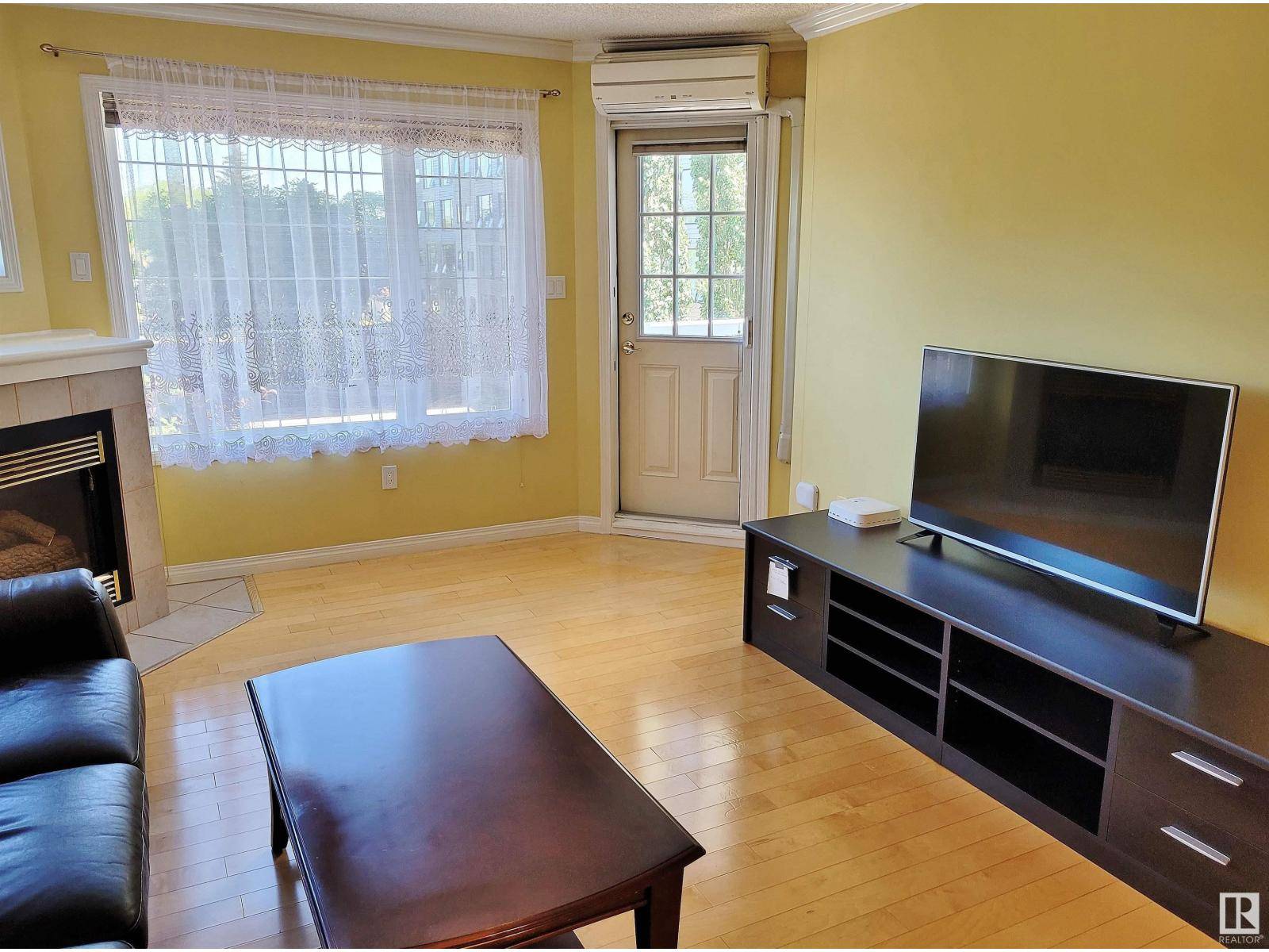 Edmonton, AB T5M4C4,#404 13450 114 AV NW