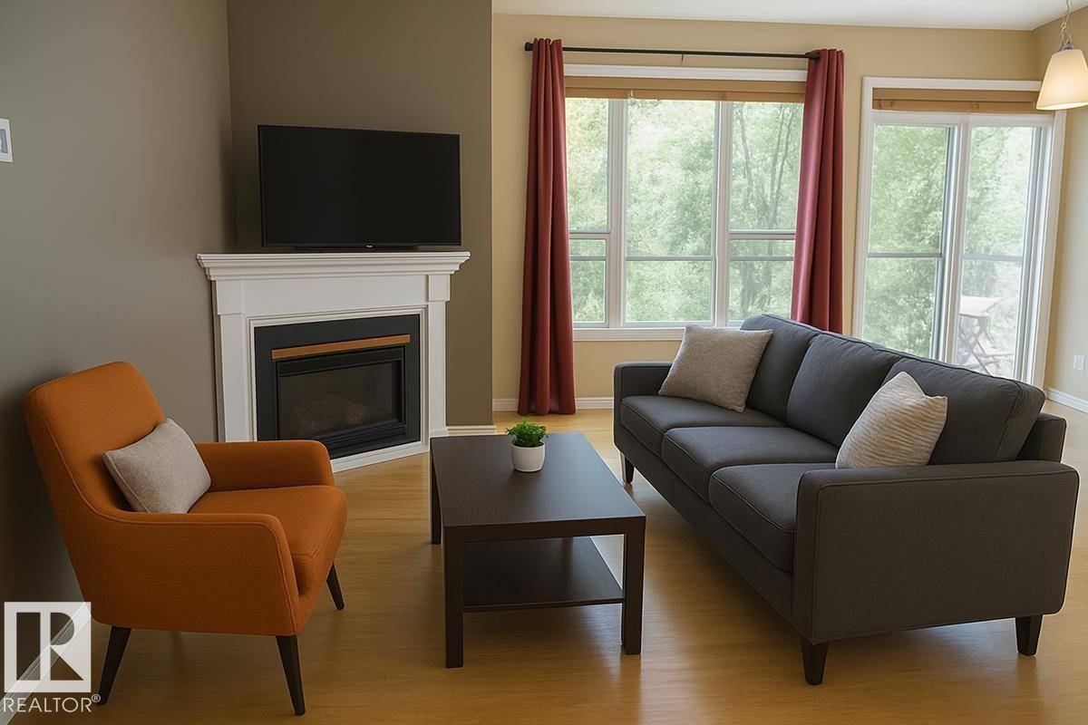 Edmonton, AB T5K1J5,#434 10023 110 ST NW