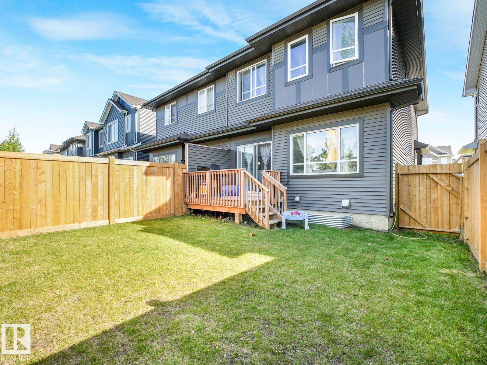 Edmonton, AB T6W4J5,4016 KINSELLA WY SW