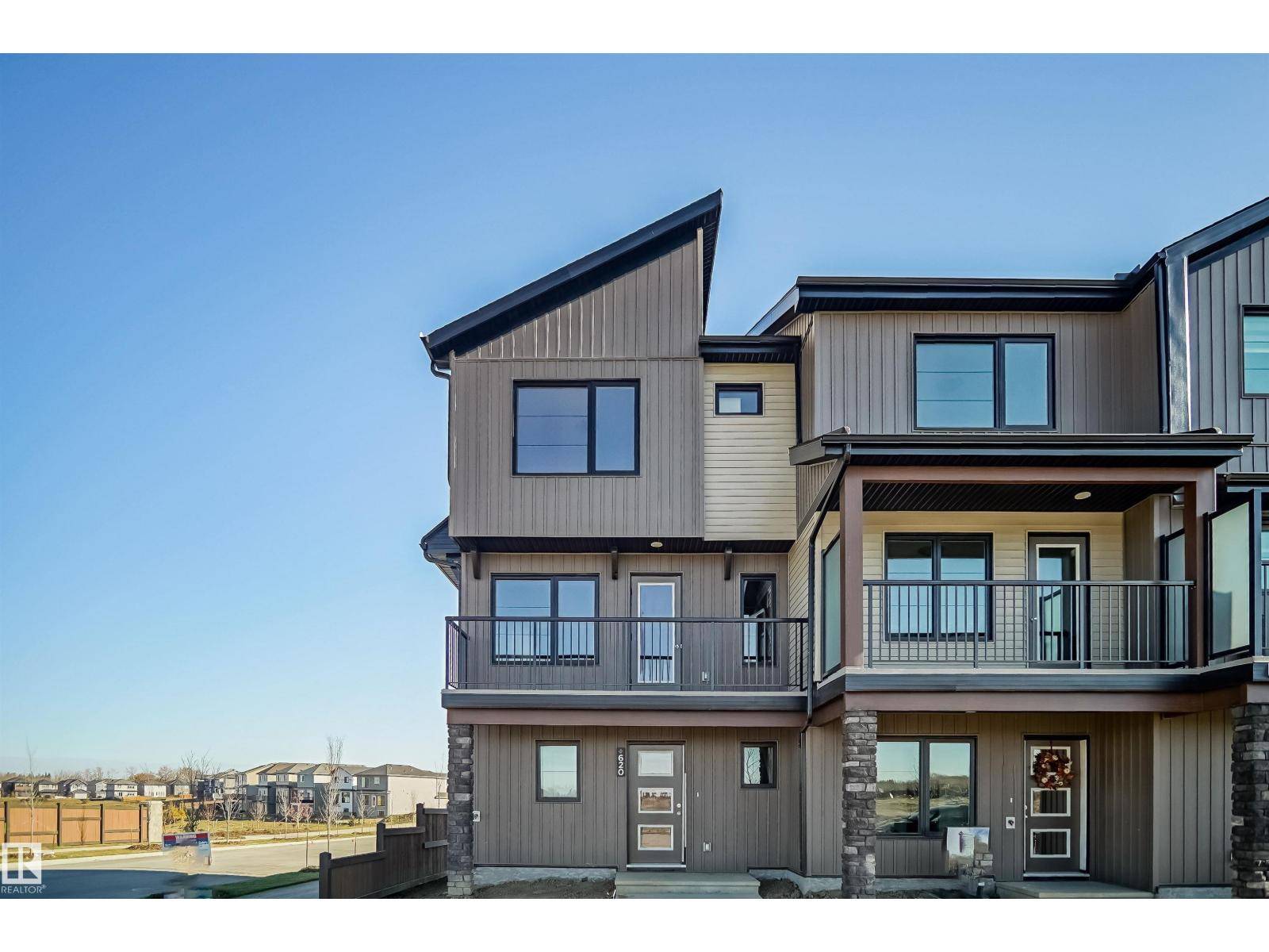 Edmonton, AB T5S0N8,4189 Kinglet DR NW