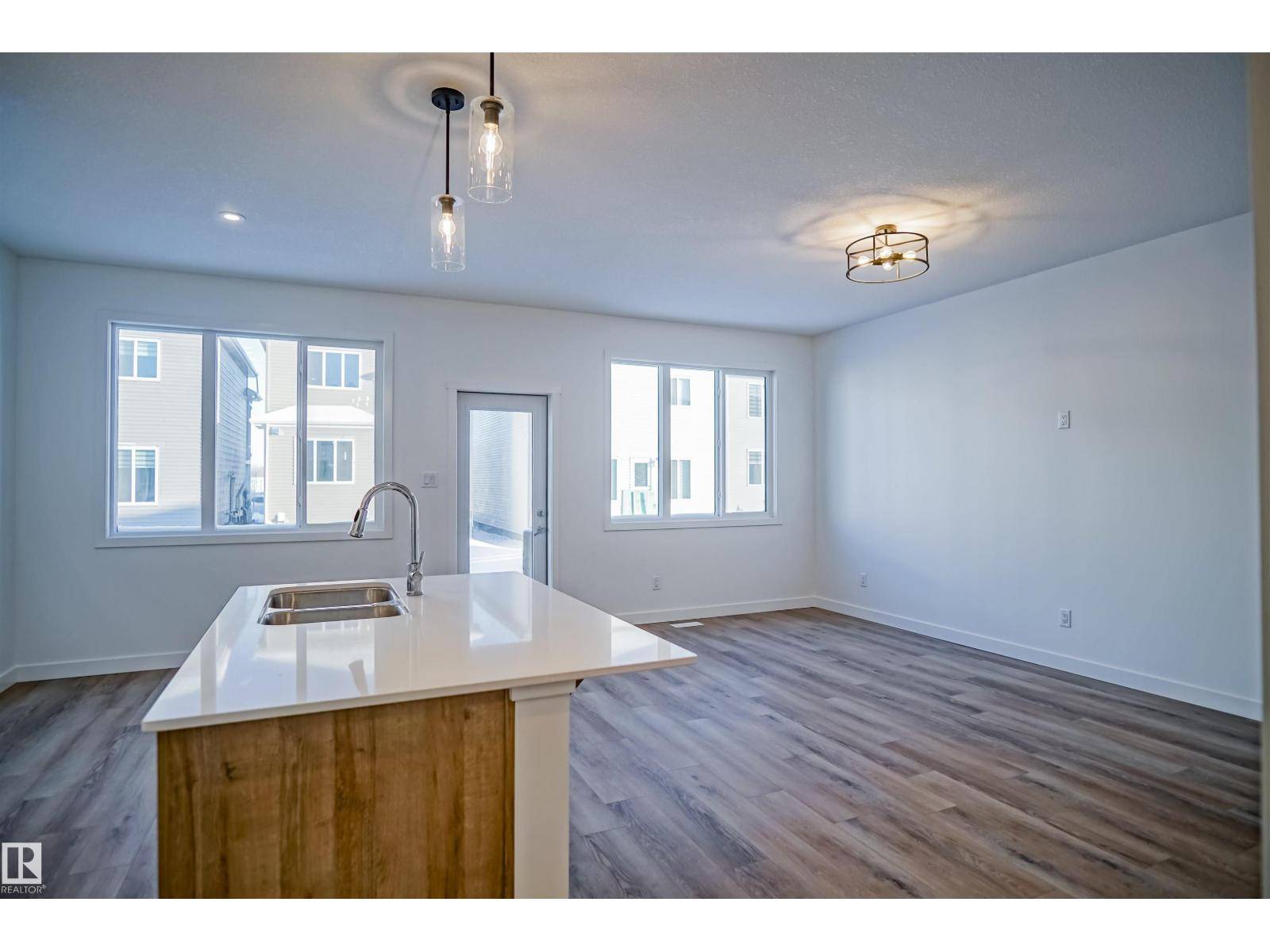 Spruce Grove, AB T7X0Y6,183 Caledon CR