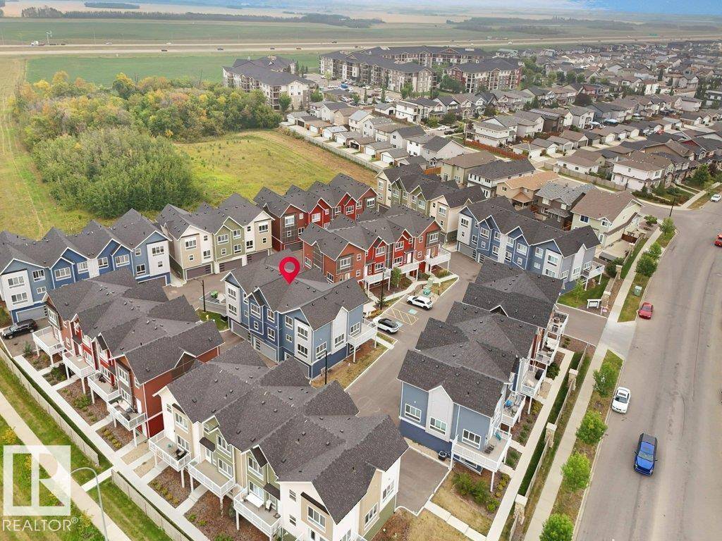 Edmonton, AB T5Z0S3,#38 979 CRYSTALLINA NERA WY NW