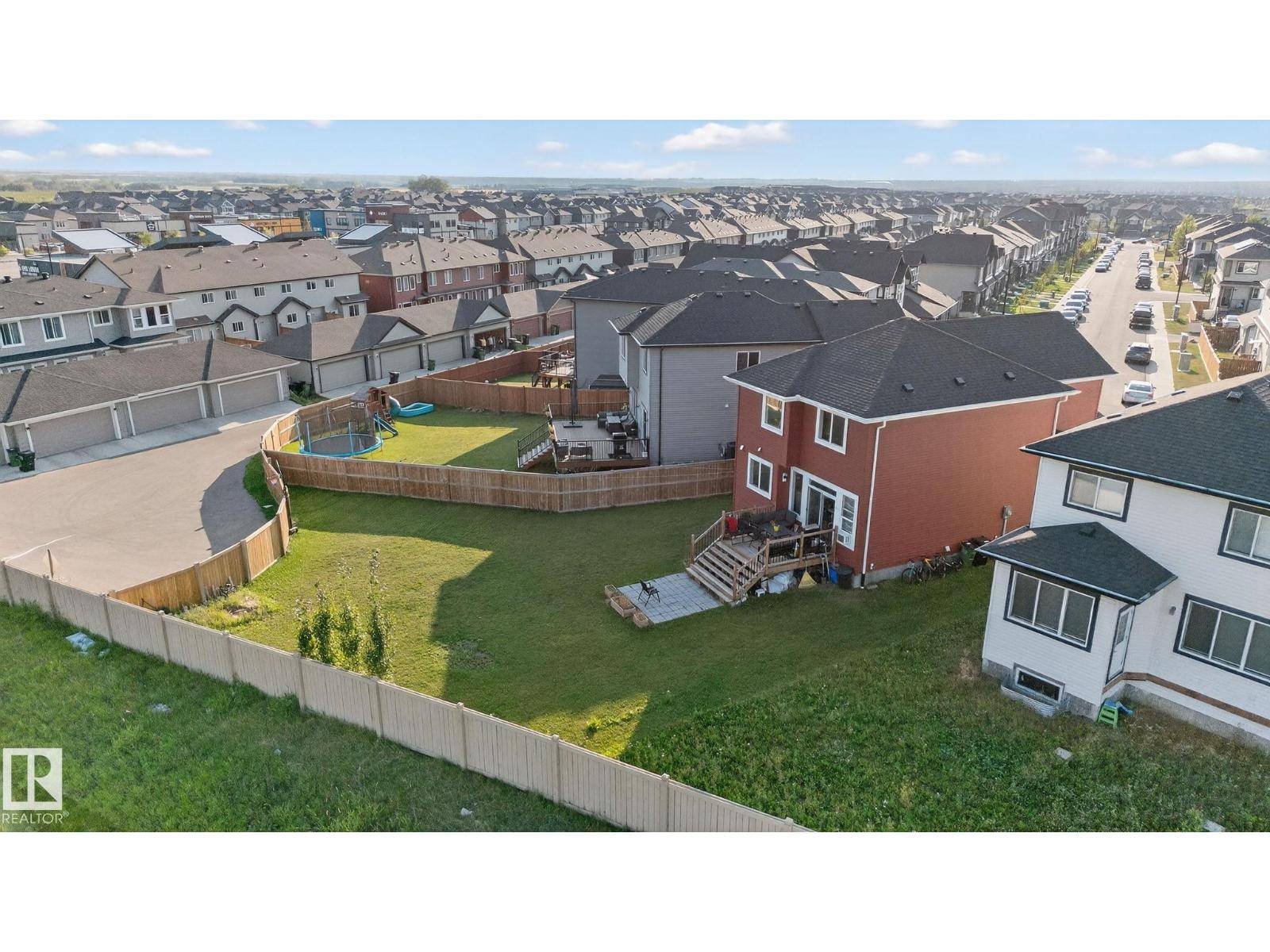 Edmonton, AB T6X2W1,2171 51 ST SW