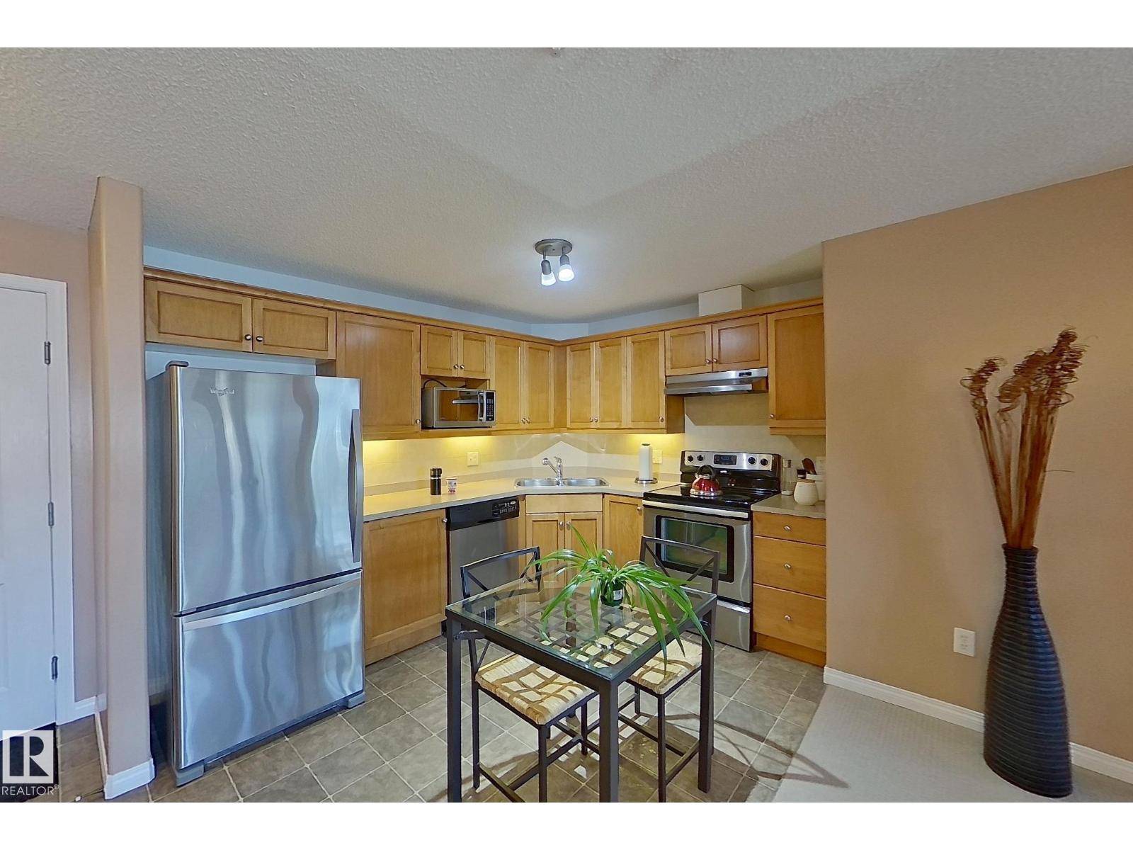 Edmonton, AB T6M0J4,#338 1520 HAMMOND GATE GA NW