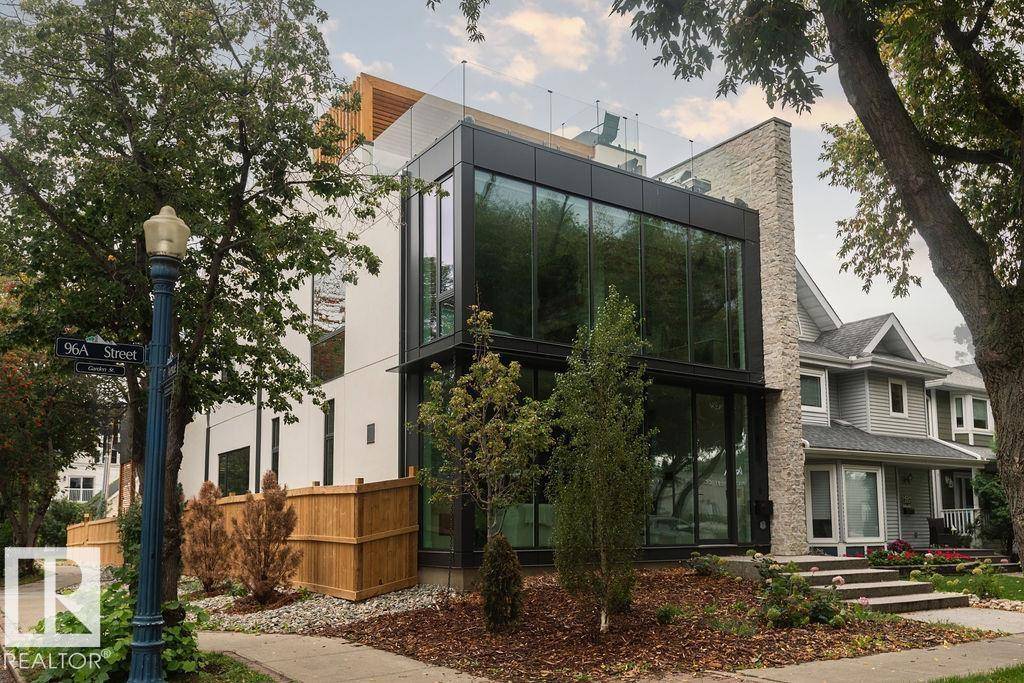 Edmonton, AB T6C2C3,9651 96A ST NW