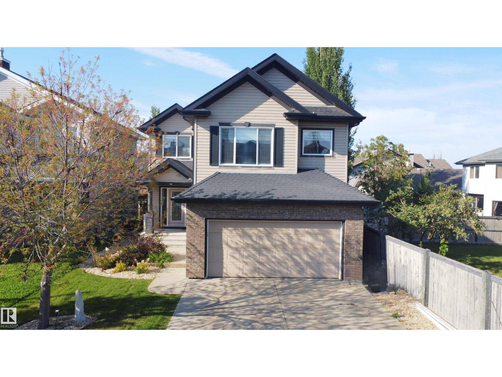 Edmonton, AB T6R0B7,1206 MCKINNEY CO NW