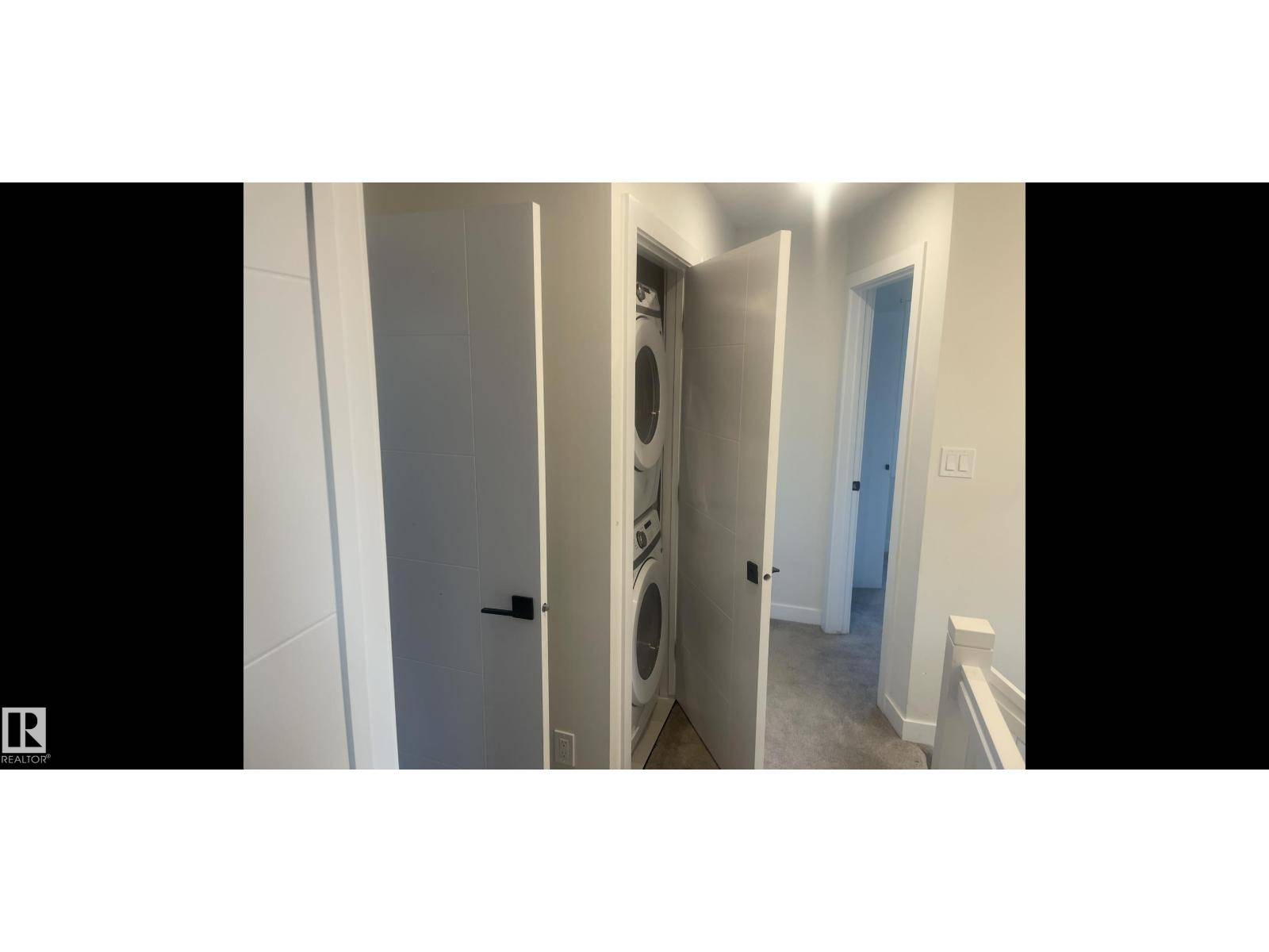 Edmonton, AB T5C0H2,12936 69 ST NW