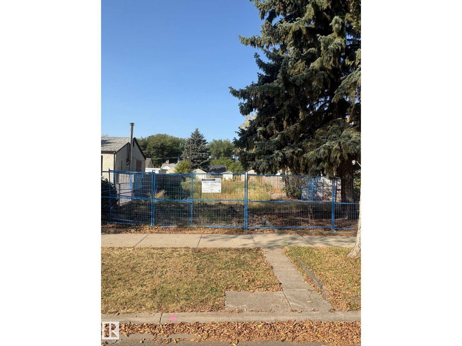 Edmonton, AB T5G2K3,12326 103 ST NW