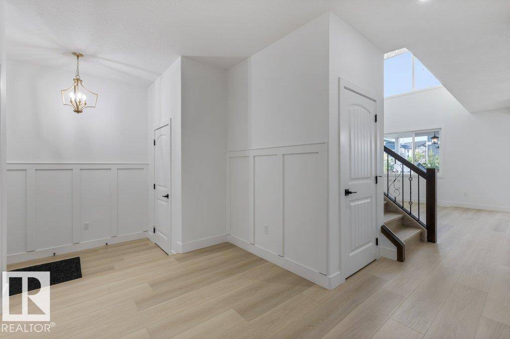 Edmonton, AB T5X0C5,11010 174A AV NW