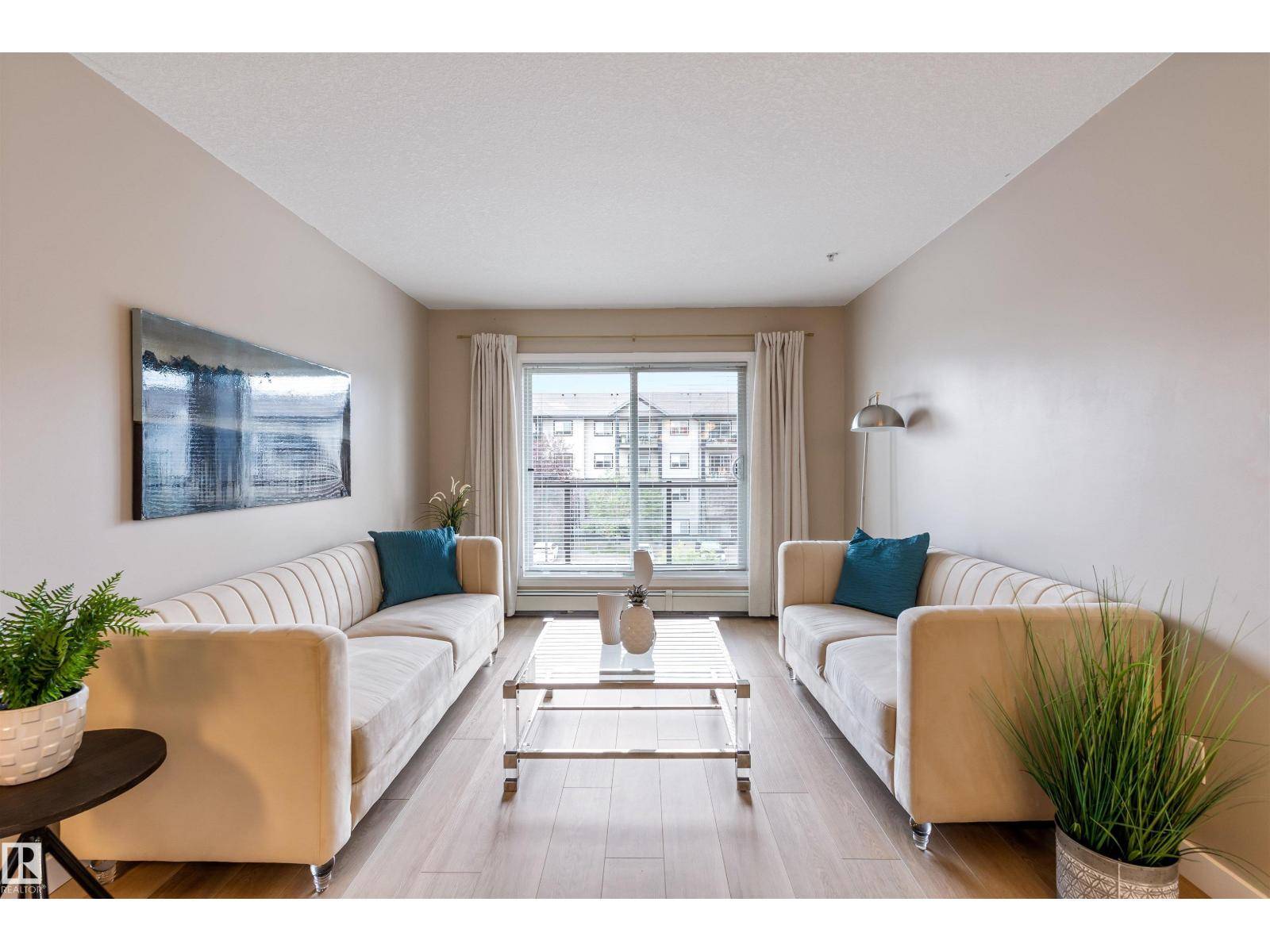 Edmonton, AB T6R0R6,#305 1204 156 ST NW