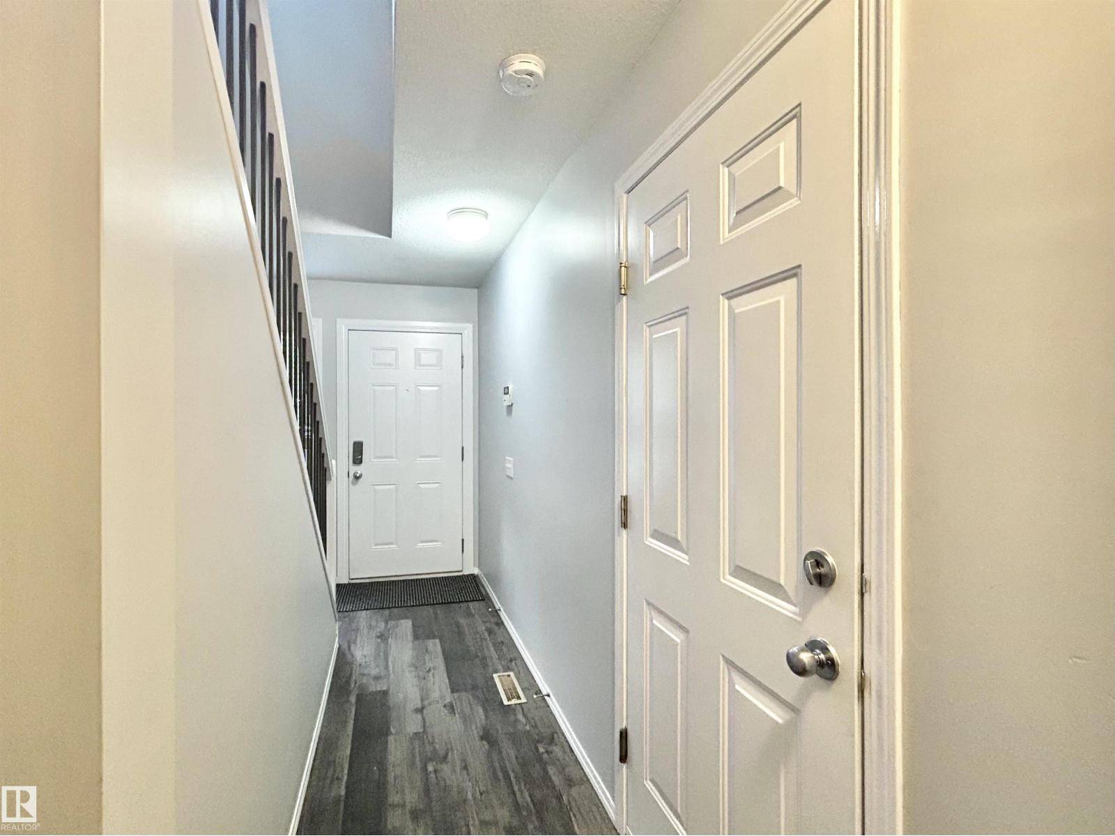 Edmonton, AB T5Z3S4,#29 16823 84 ST NW