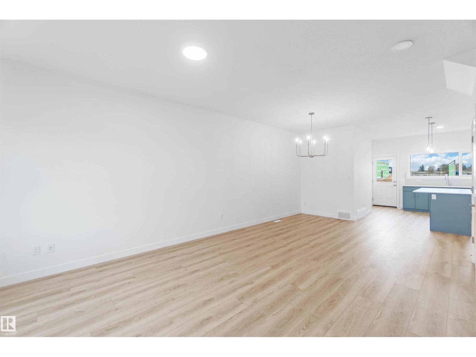 Edmonton, AB T6T2W8,1013 ASTER BV NW