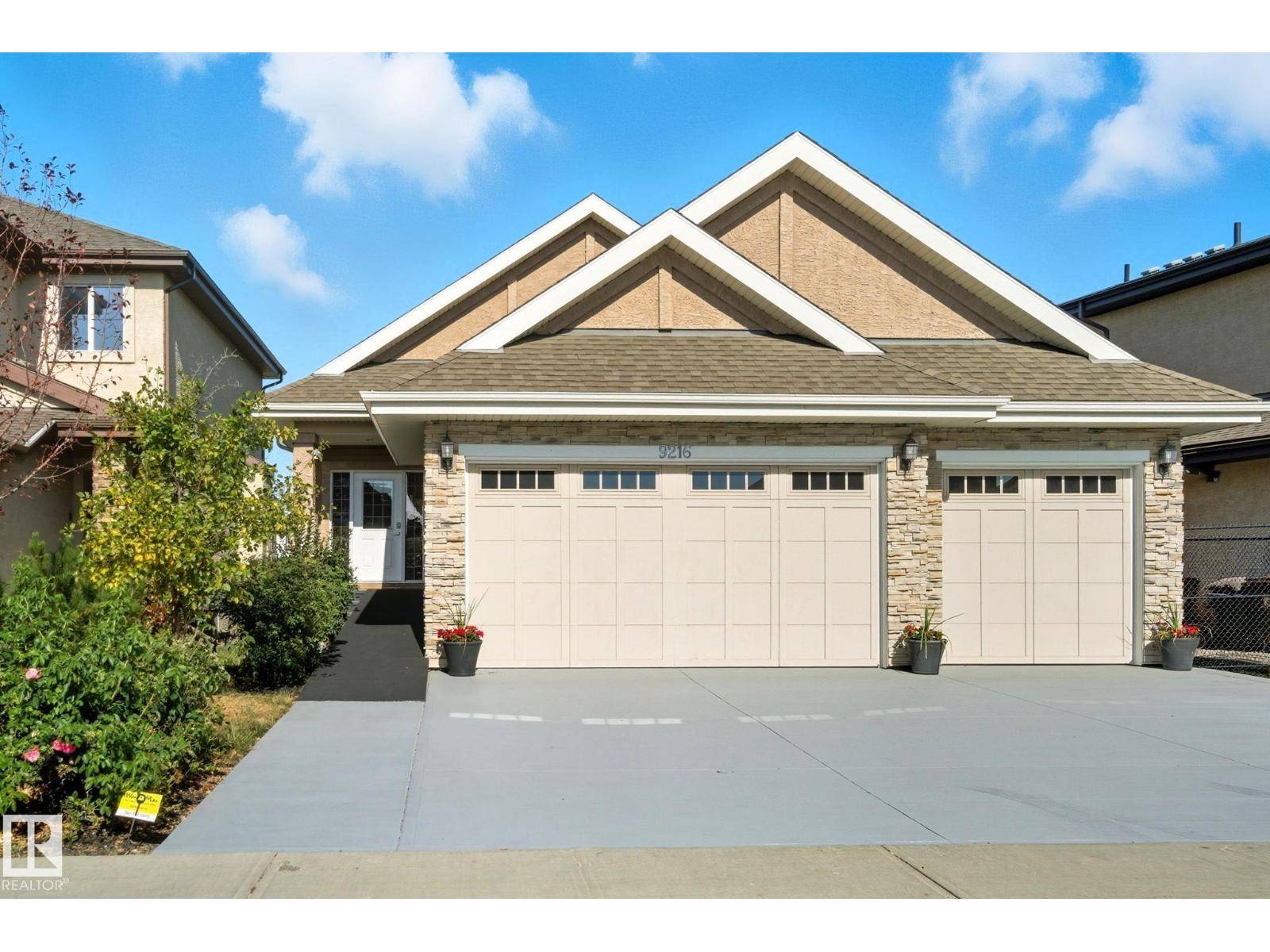 Edmonton, AB T5Z0K1,9216 181 AV NW