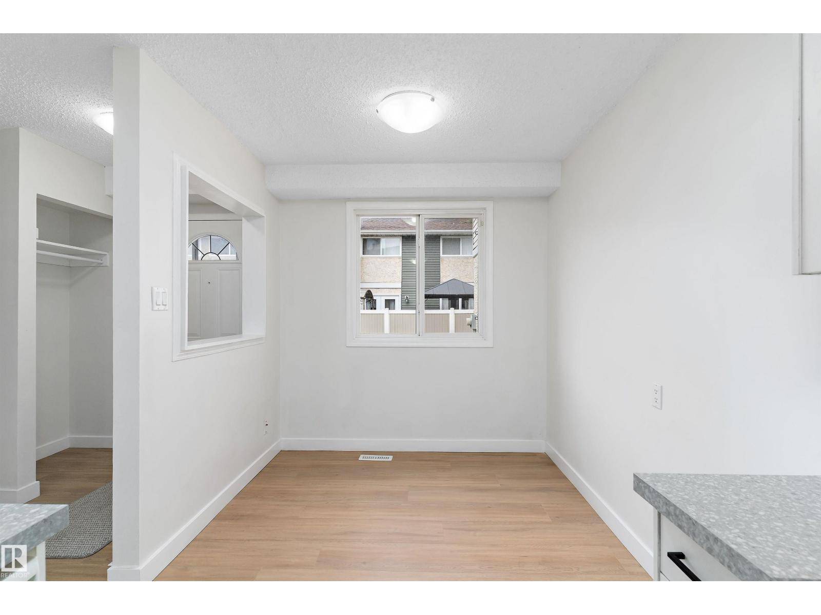 Edmonton, AB T5A3P2,12H Clareview Village NW