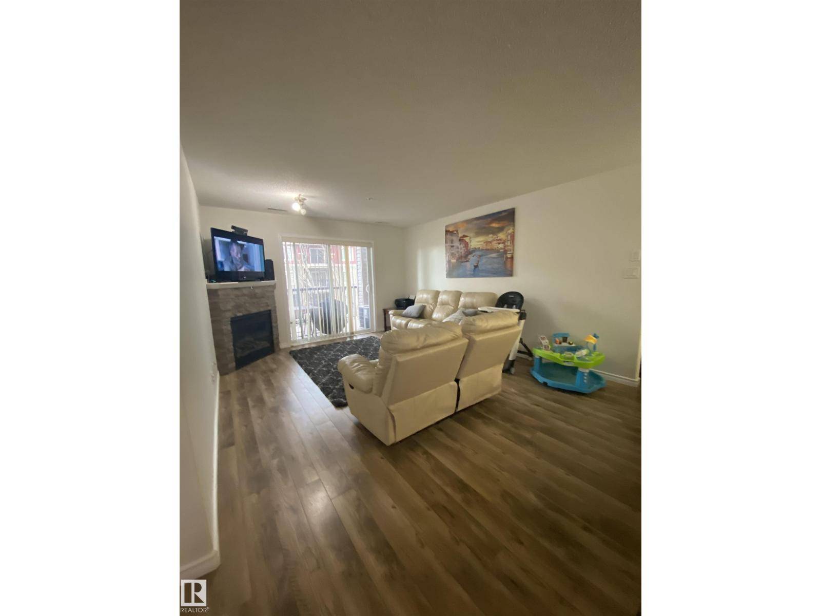 Edmonton, AB T6T0W8,#319 17415 99 AV NW NW