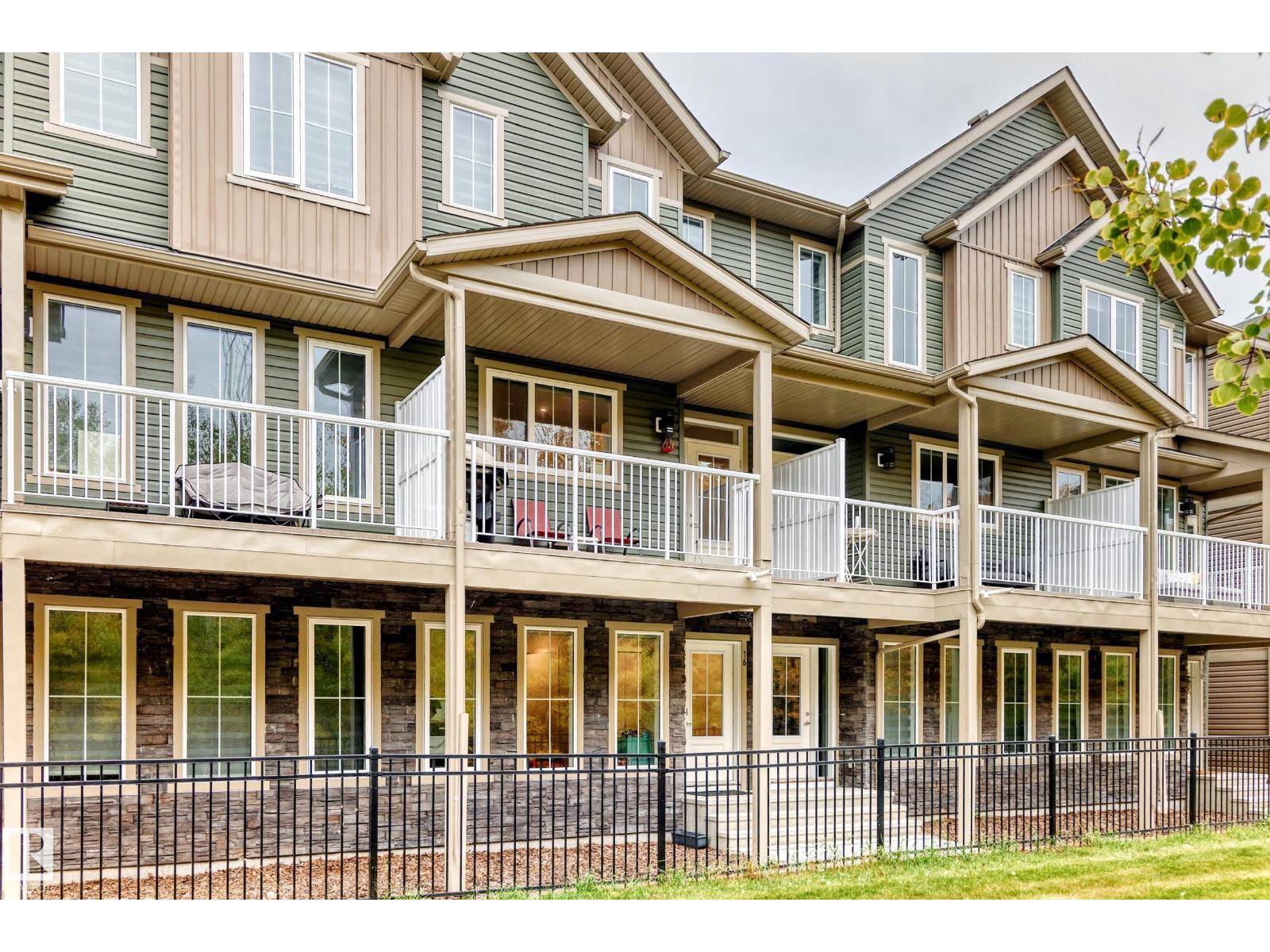 Edmonton, AB T6W3C8,#16 1051 GRAYDON HILL BV SW