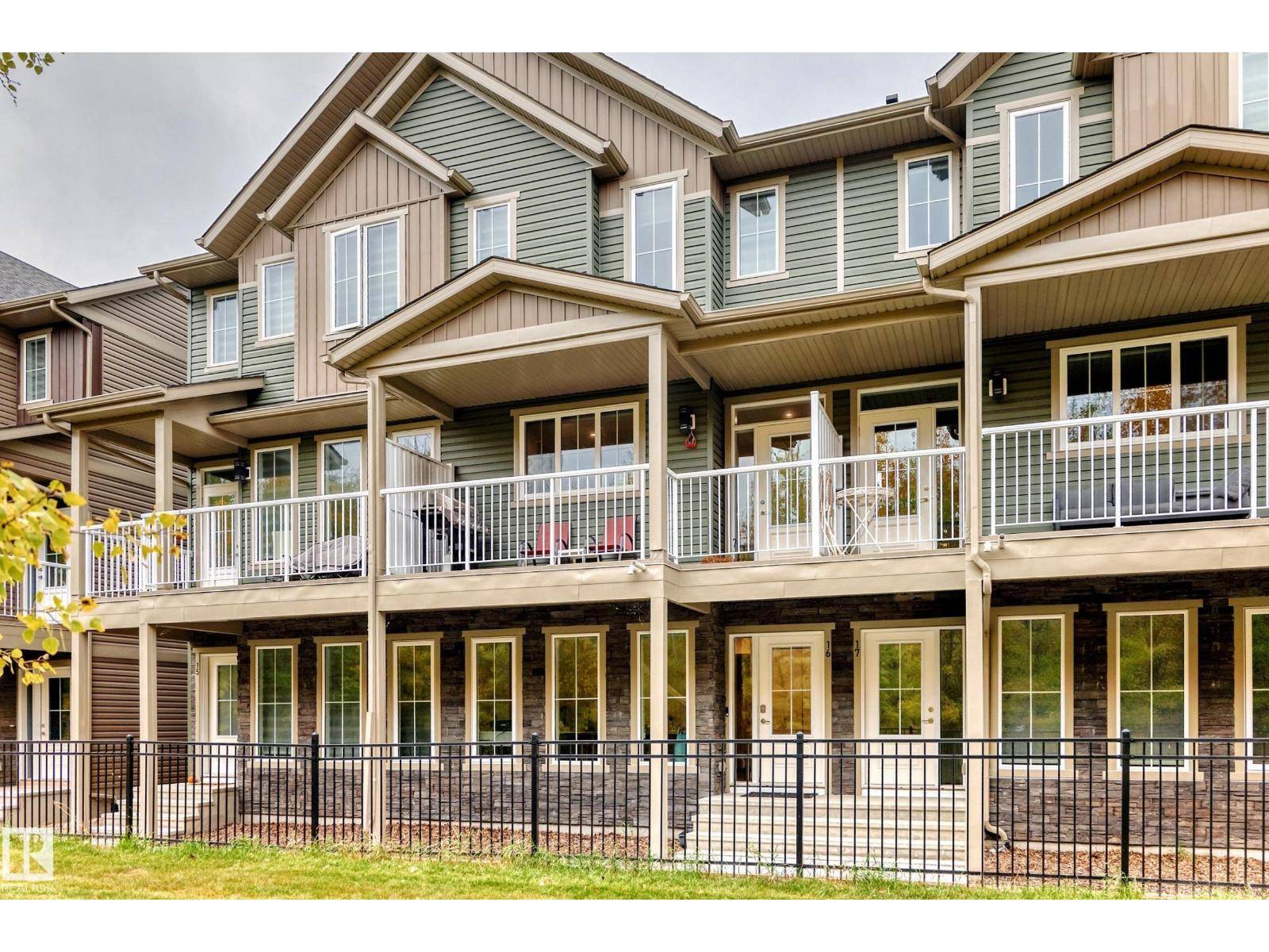 Edmonton, AB T6W3C8,#16 1051 GRAYDON HILL BV SW