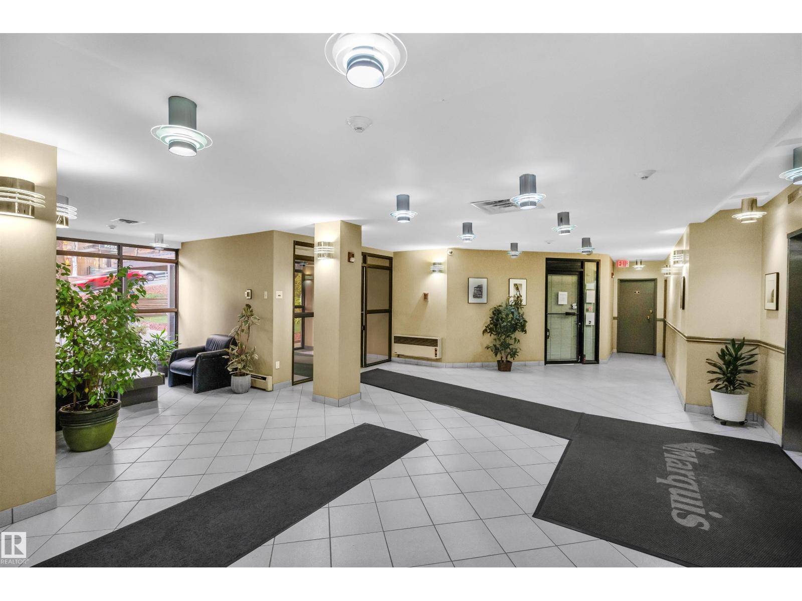 Edmonton, AB T5K1B5,#407 9725 106 ST NW