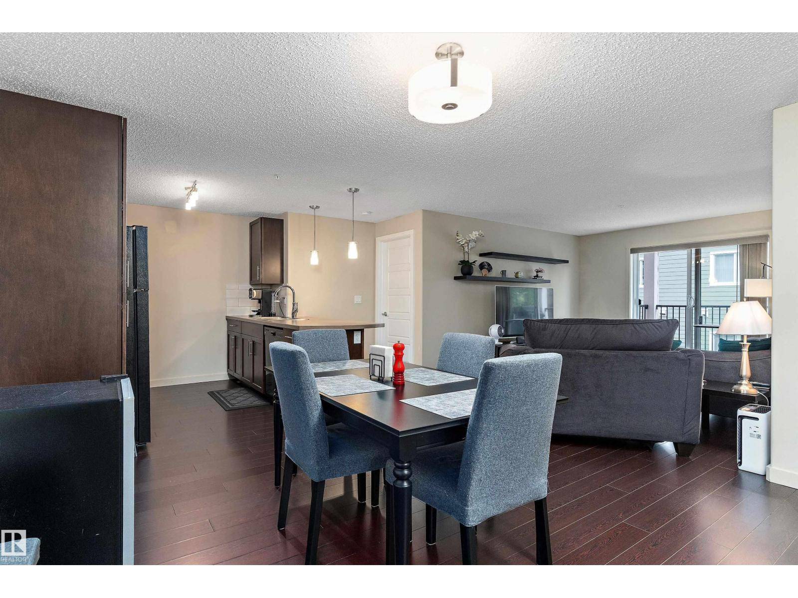 Edmonton, AB T5Z0K8,#238 6076 SCHONSEE WY NW NW