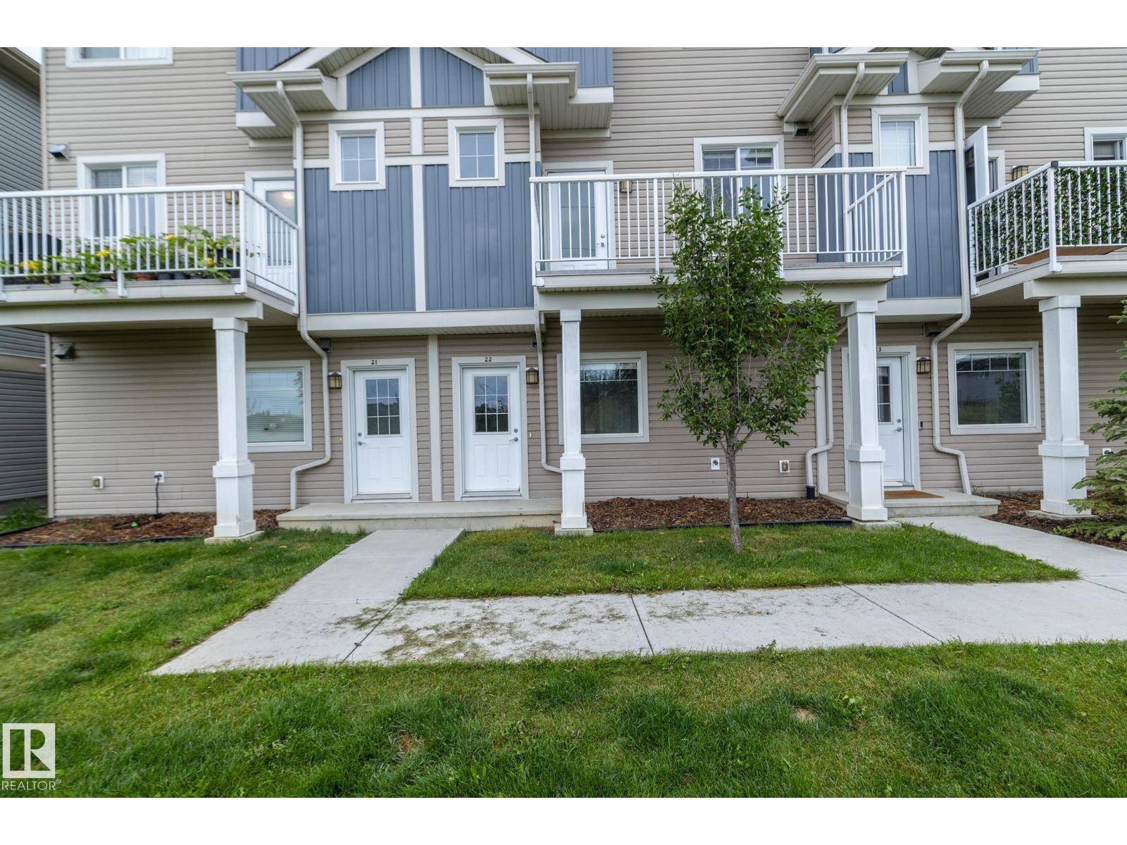 Edmonton, AB T5S0N1,#22 13139 205 ST NW