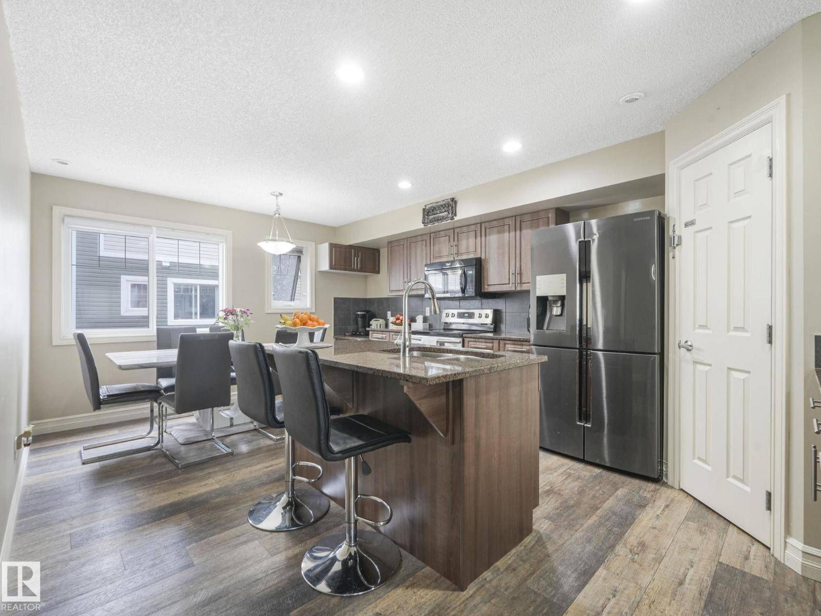 Edmonton, AB T6T0N4,#118 655 TAMARACK RD NW