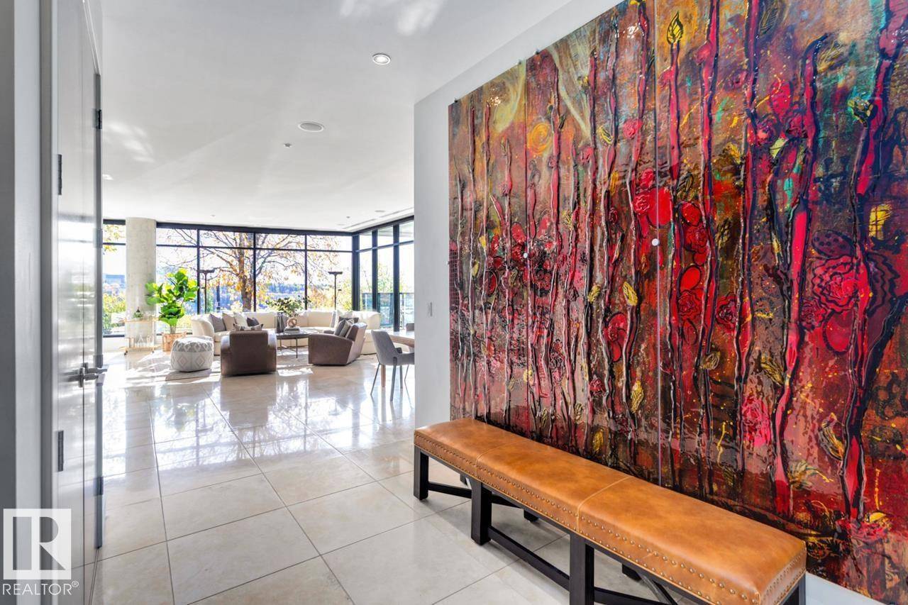 Edmonton, AB T5K0K5,#101 11930 100 AV NW