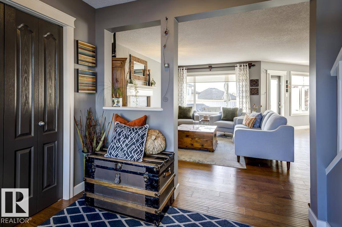 Sherwood Park, AB T8A6J8,137 HIGHGROVE CR