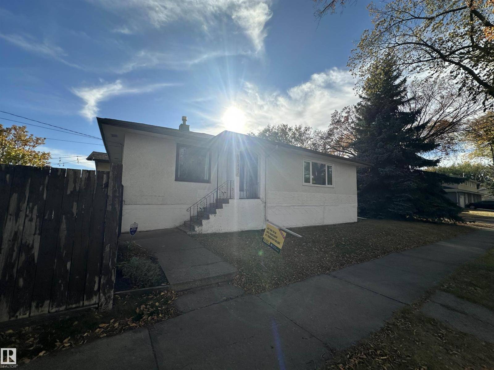 Edmonton, AB T6A3K9,10447 81 ST NW